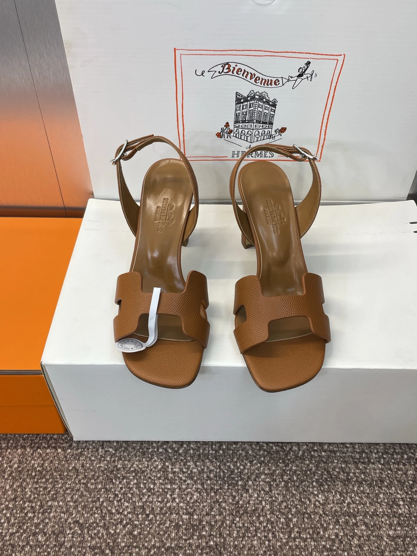 Hermès Sandals — 7ba4e58f