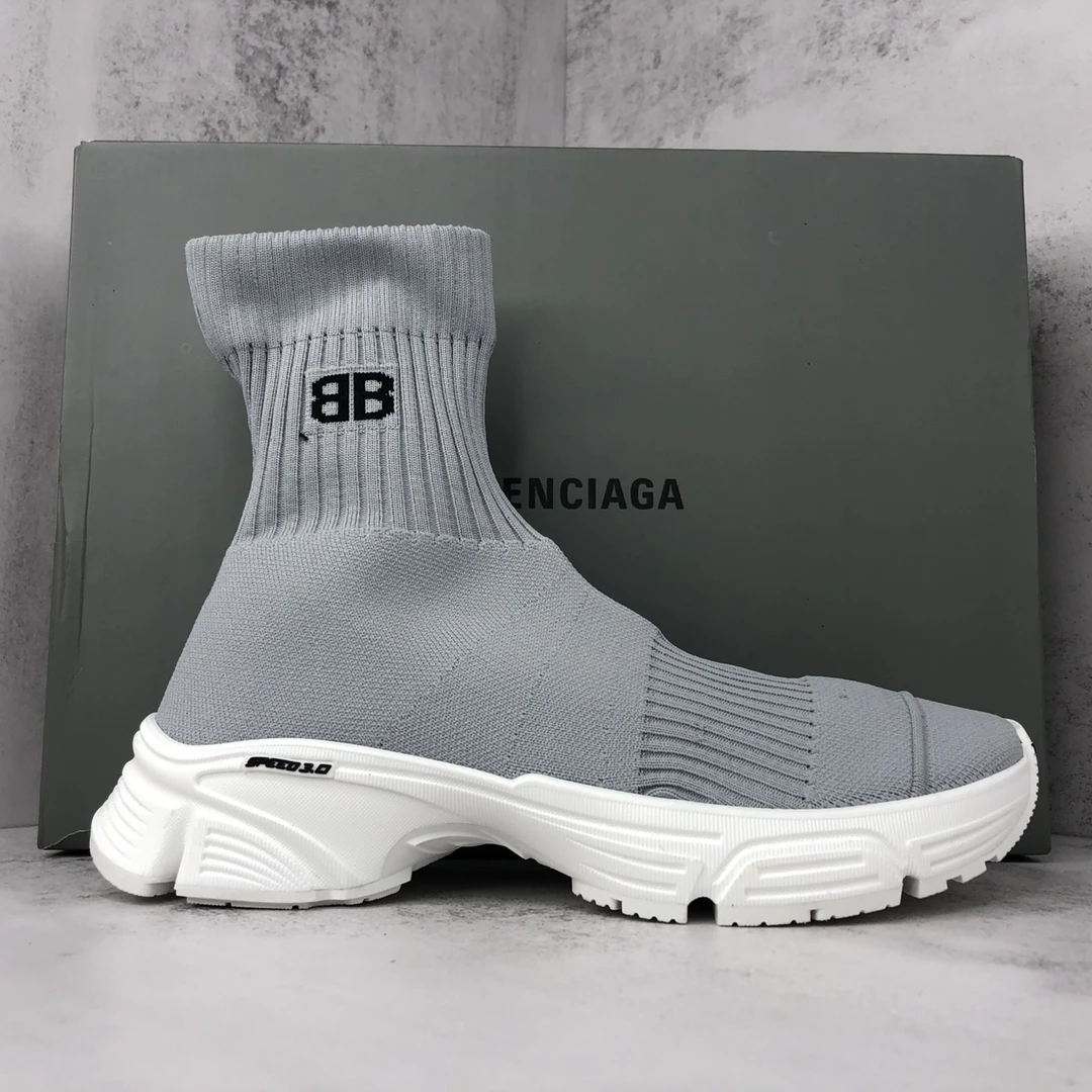 Balenciaga Sneakers — b832dde6