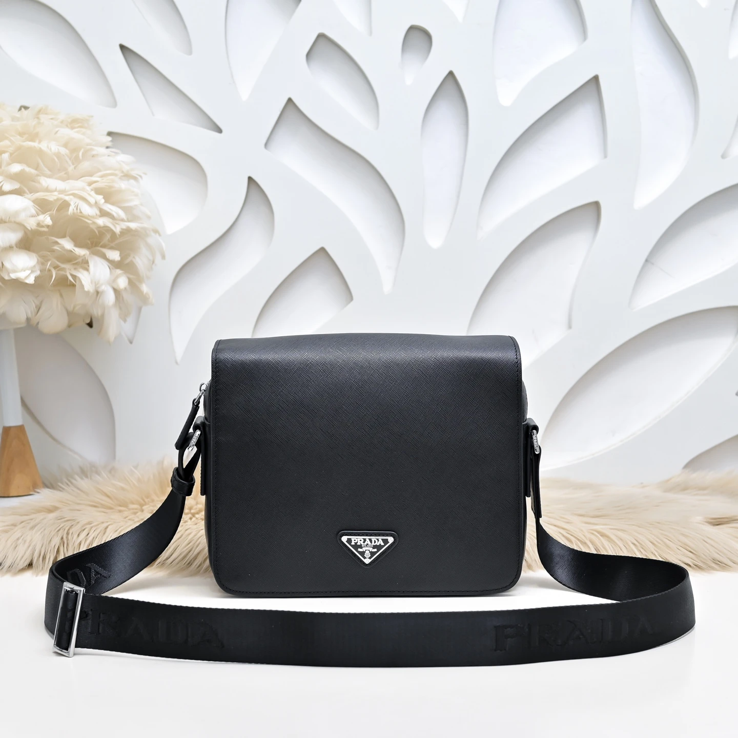 Prada Bag — 99f7f0f4