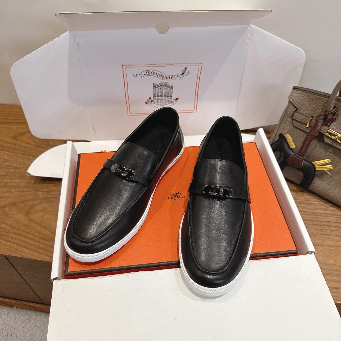 Hermès Shoes — 81ed3bca