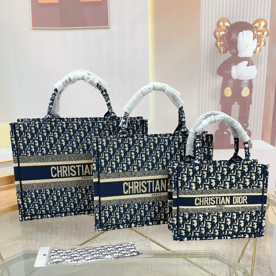 Dior Bag — 70cf51c1