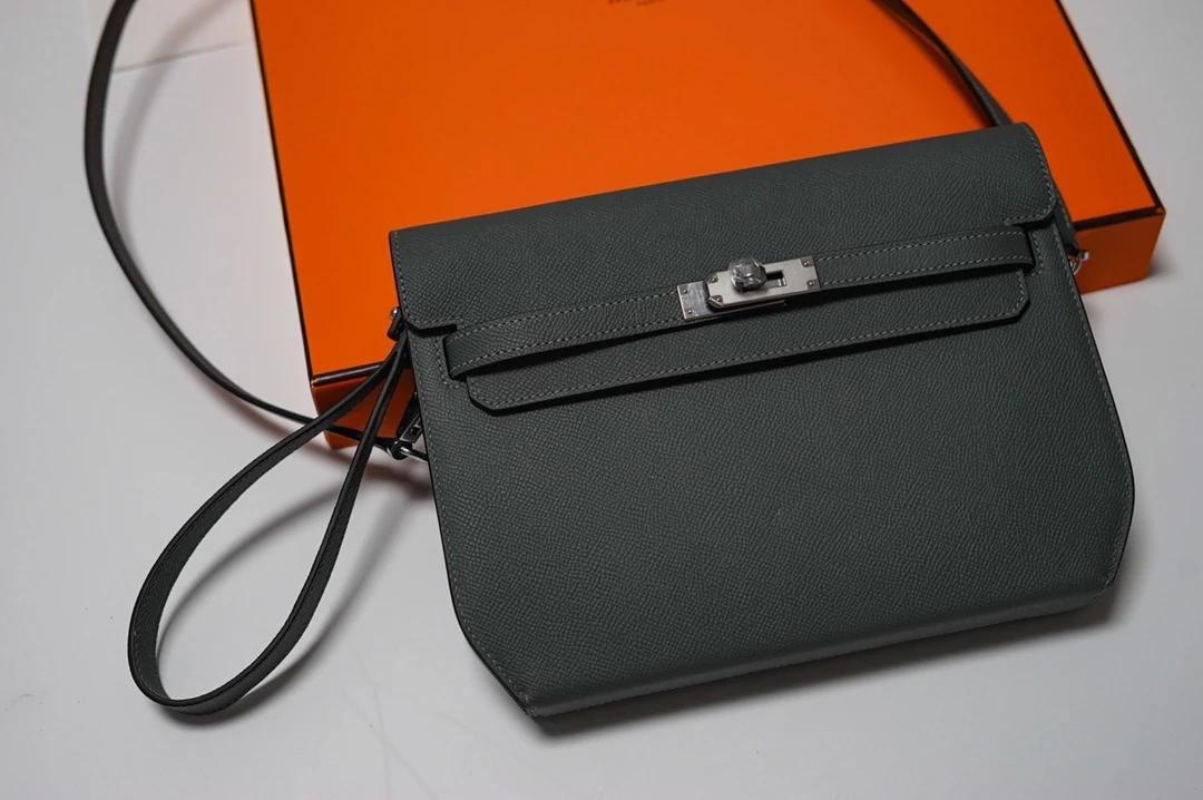 Hermès Bag — b8a4351f