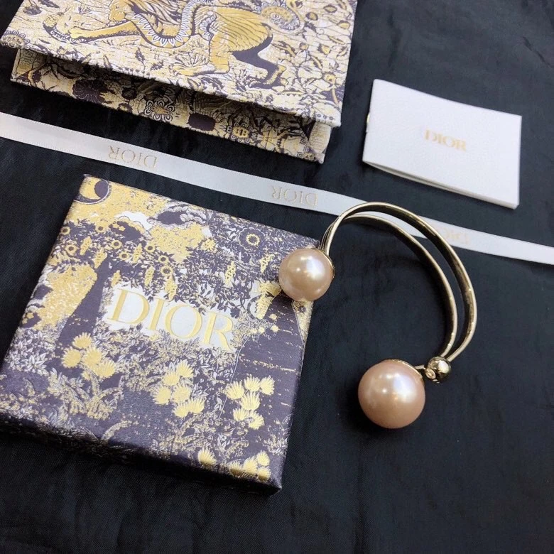 Dior Jewellery — 17adc793
