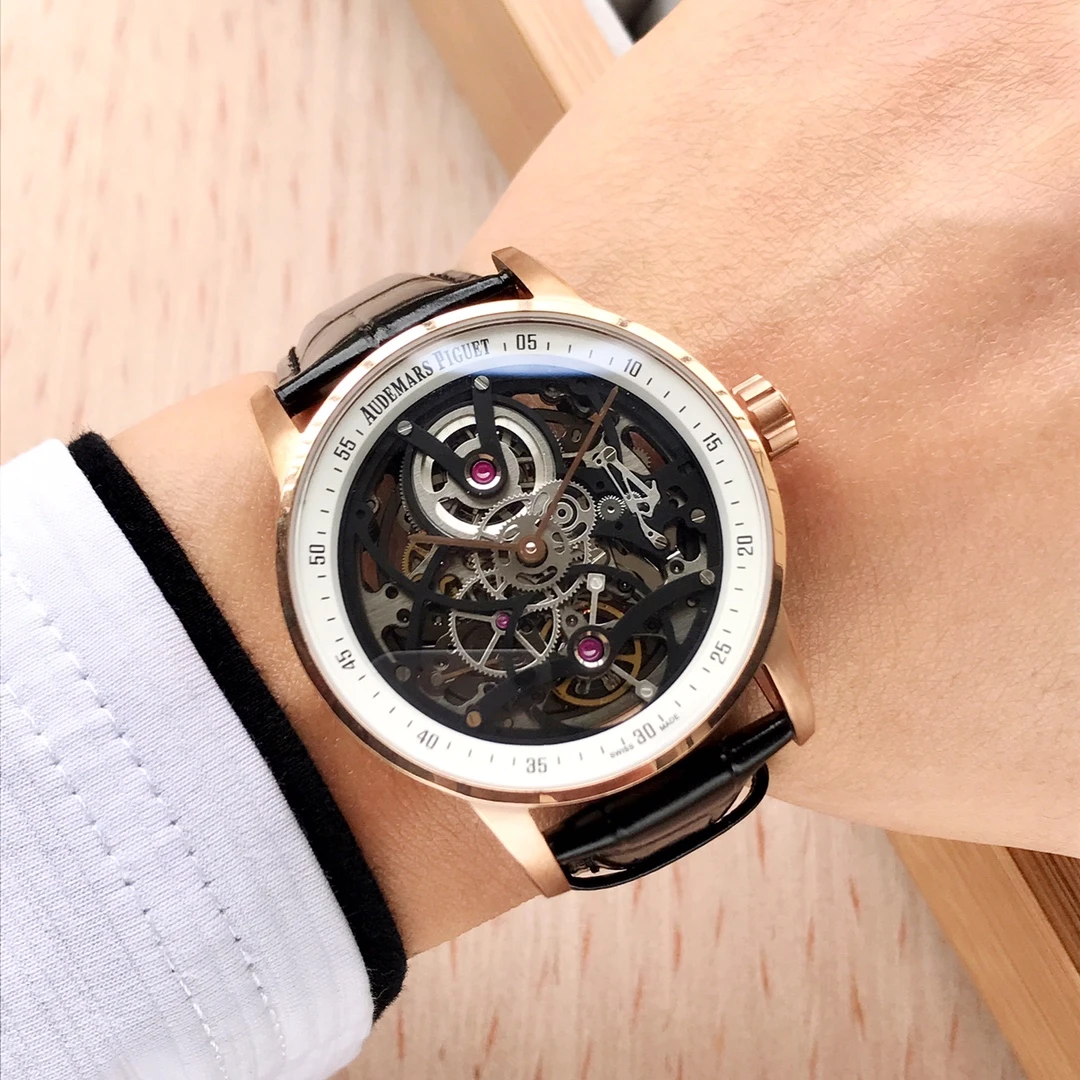 Audemars Piguet Watch — e9099262