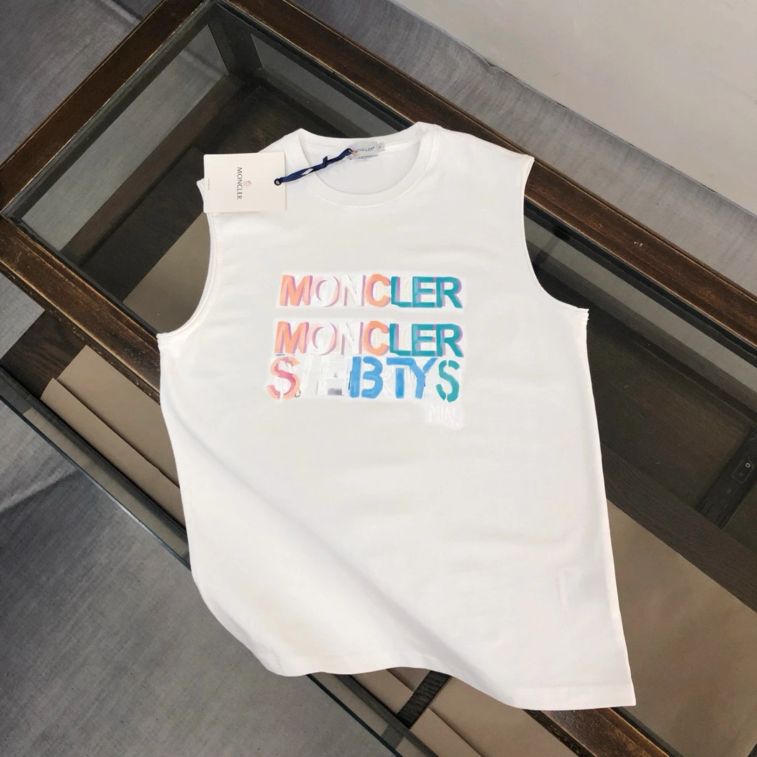 Moncler T-Shirt — 8a6af464