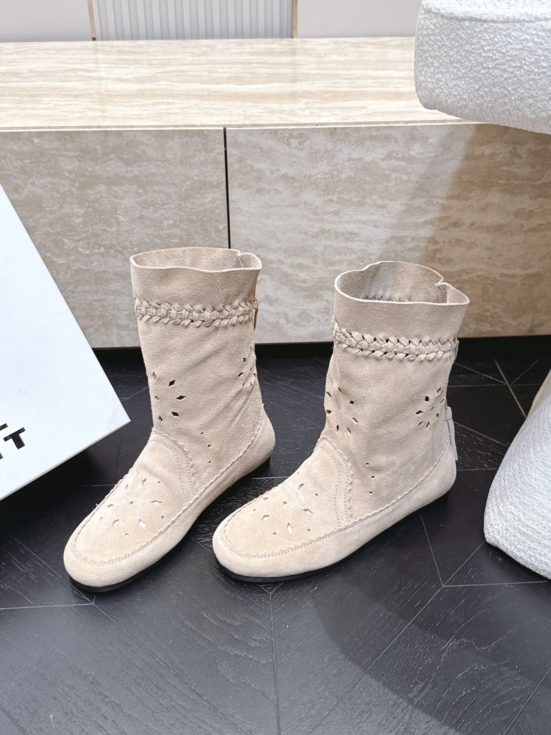 Boots — dc76aac2