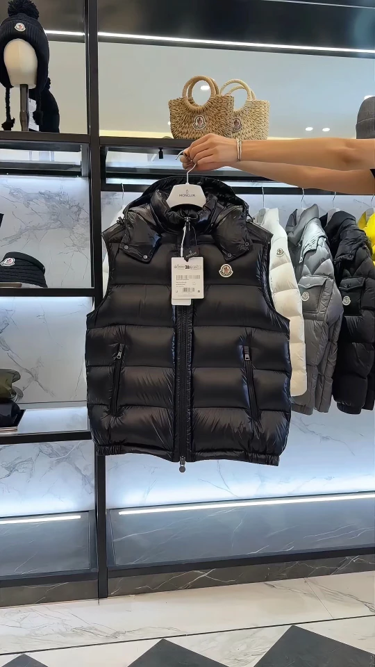 Moncler Down Jacket — 54a24faf