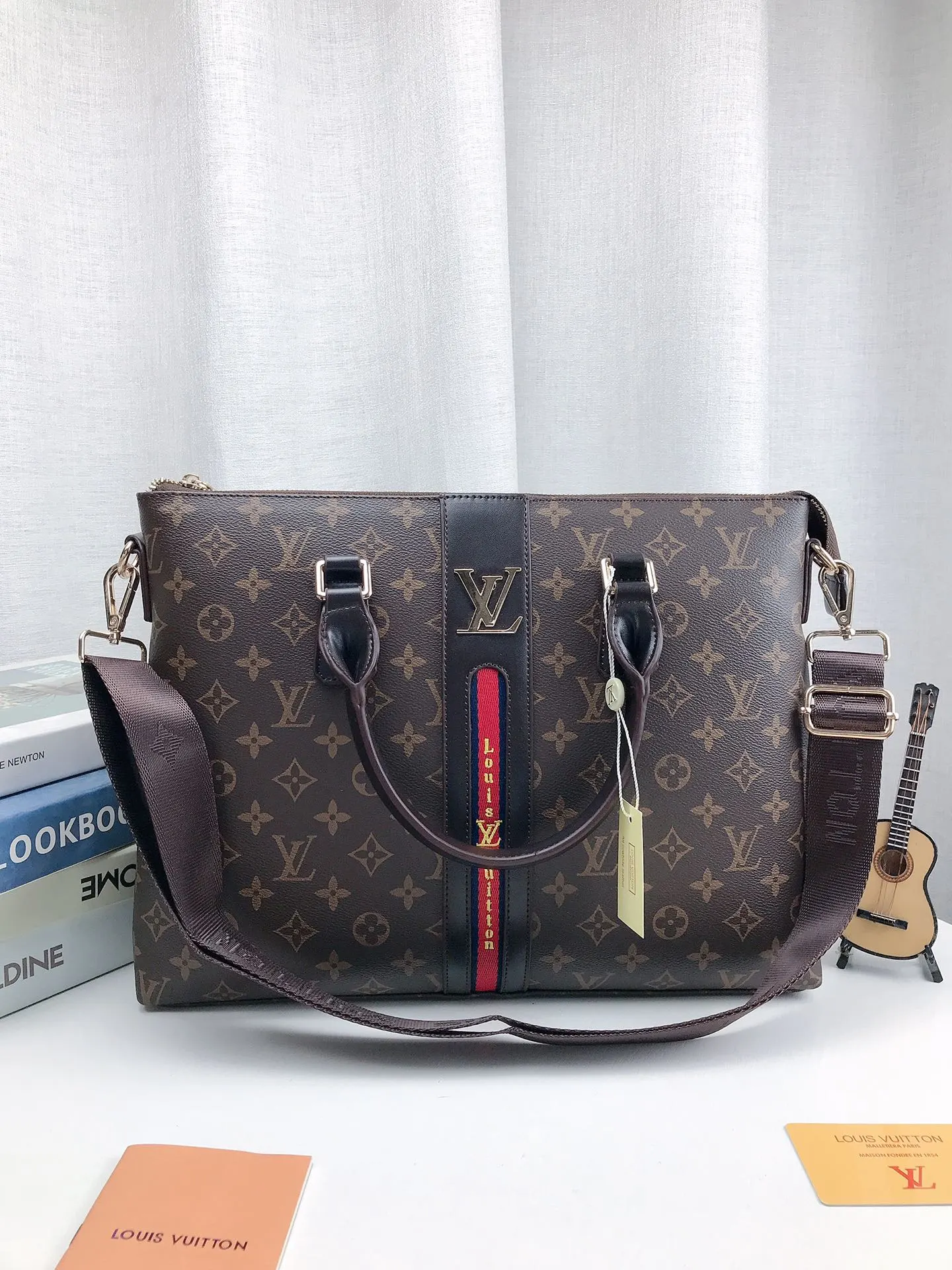 Louis Vuitton Bag — 639ca20f