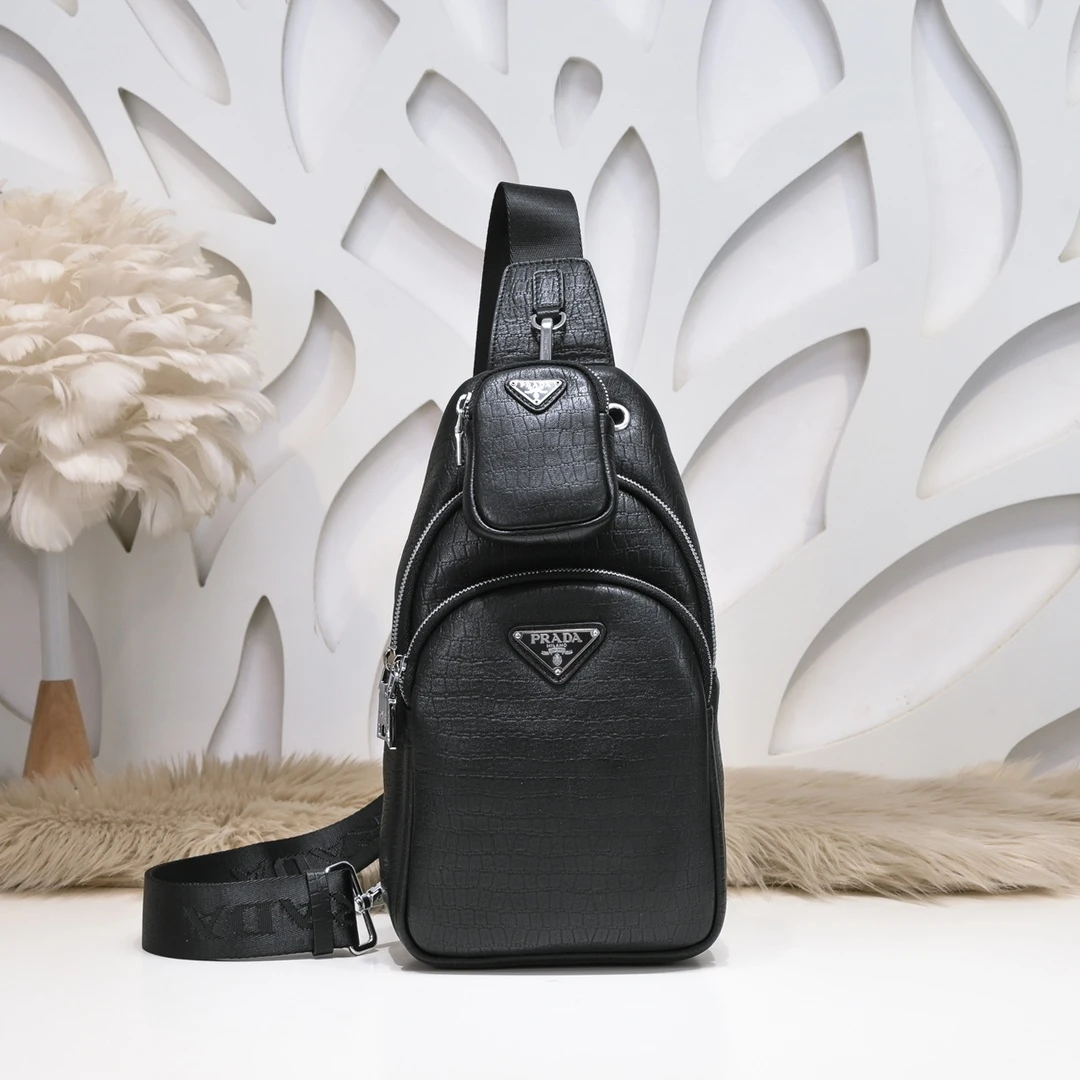 Prada Bag — df59470f
