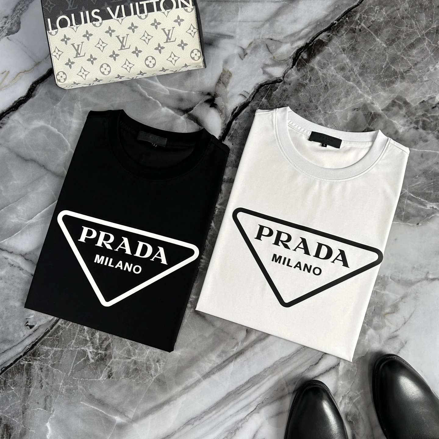 Prada T-Shirt — 5c3dad34
