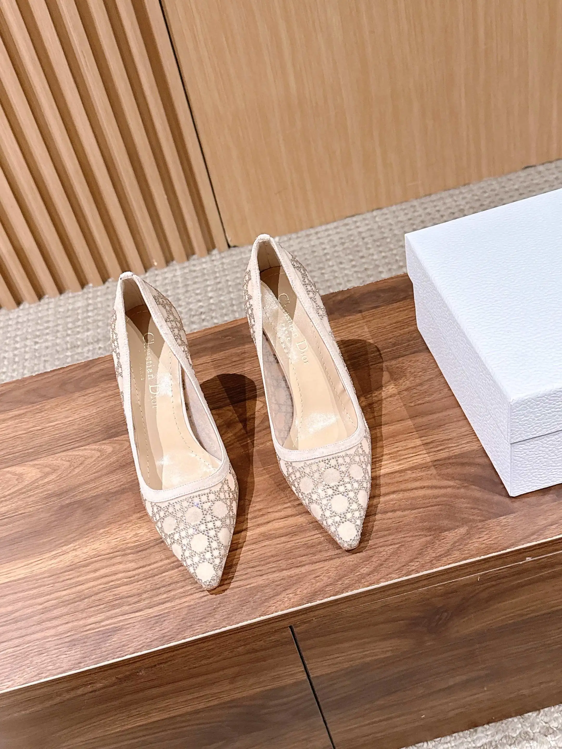 Dior Shoes — 8f7424c0
