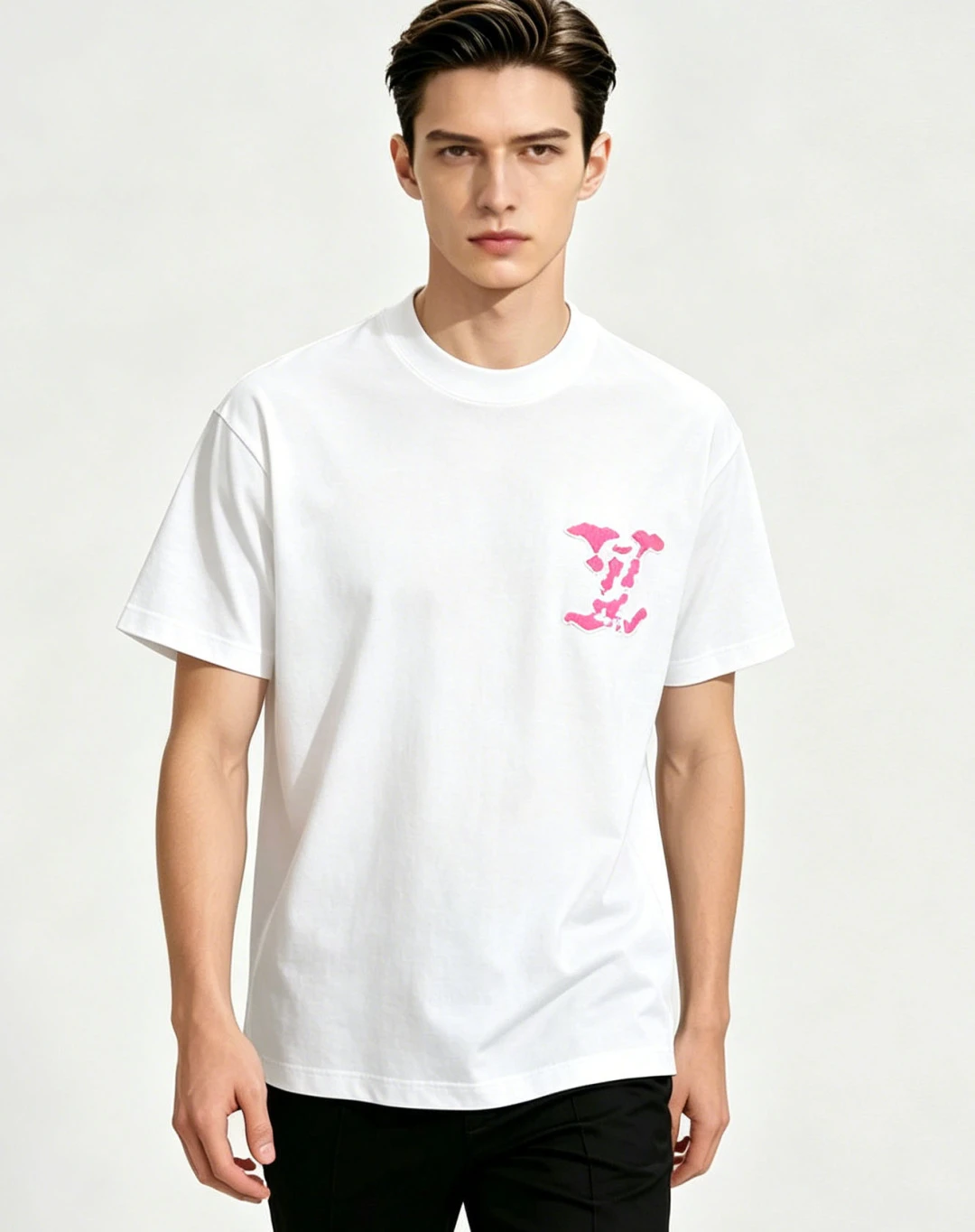 Louis Vuitton T-Shirt — f7c6f00d