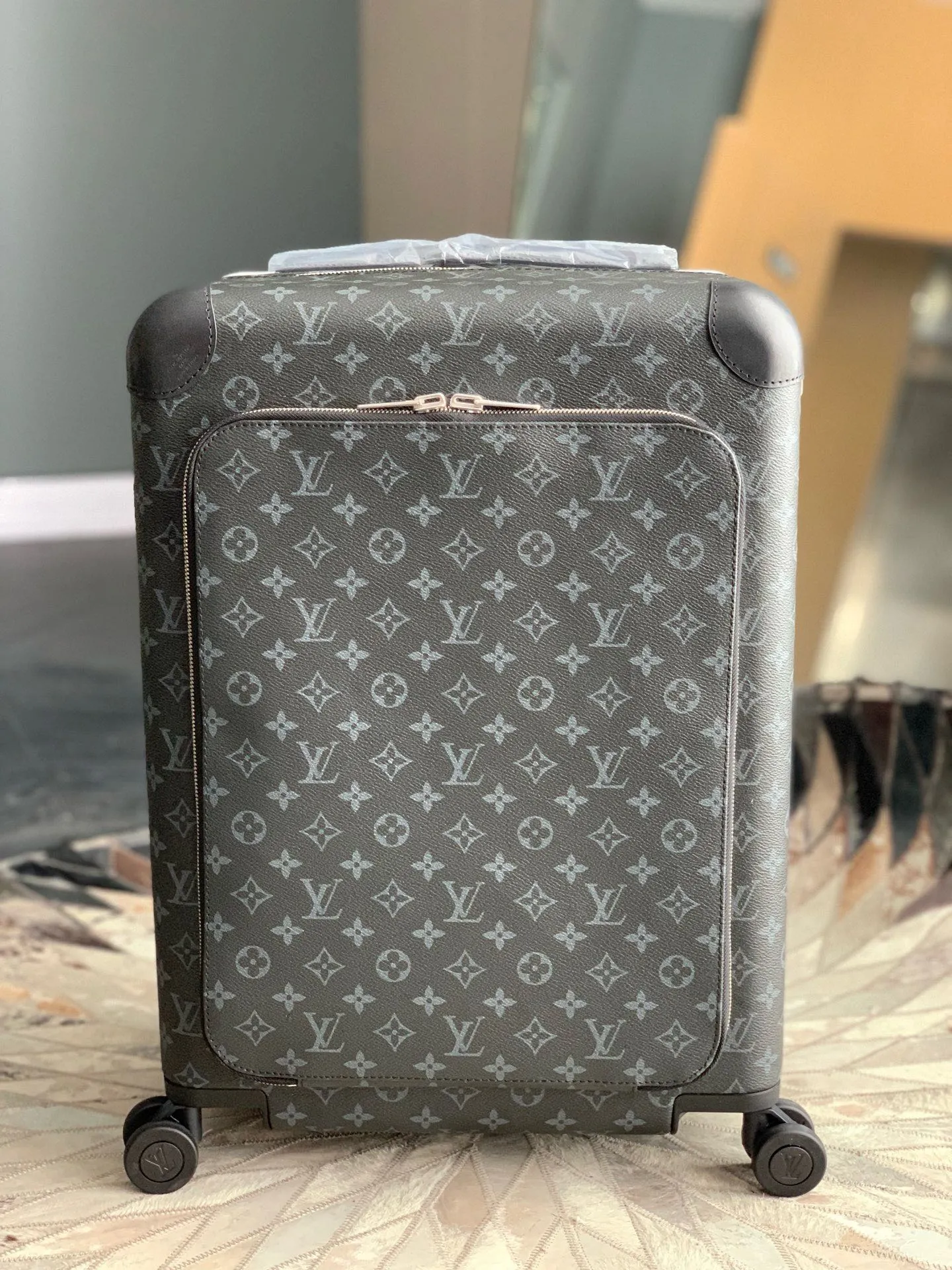 Luggage — a915a7fa