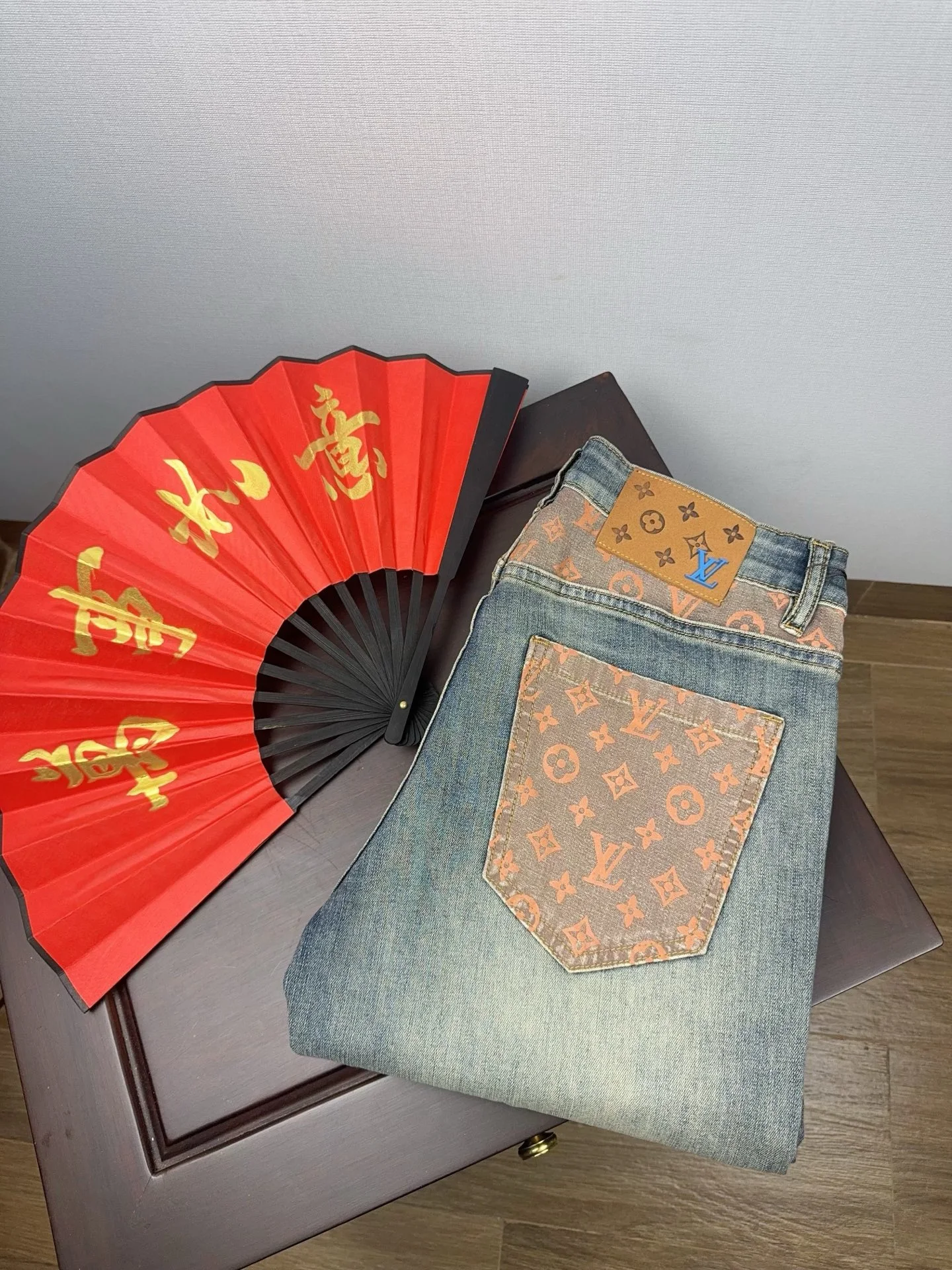Louis Vuitton Jeans — 40212d76