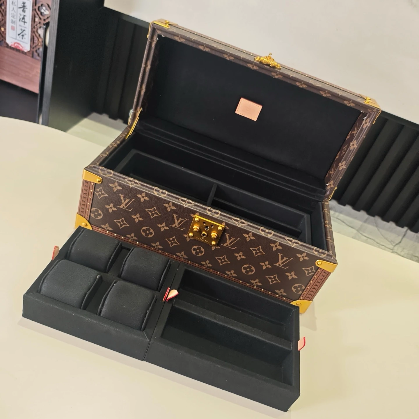 Luggage — 088e3fa3
