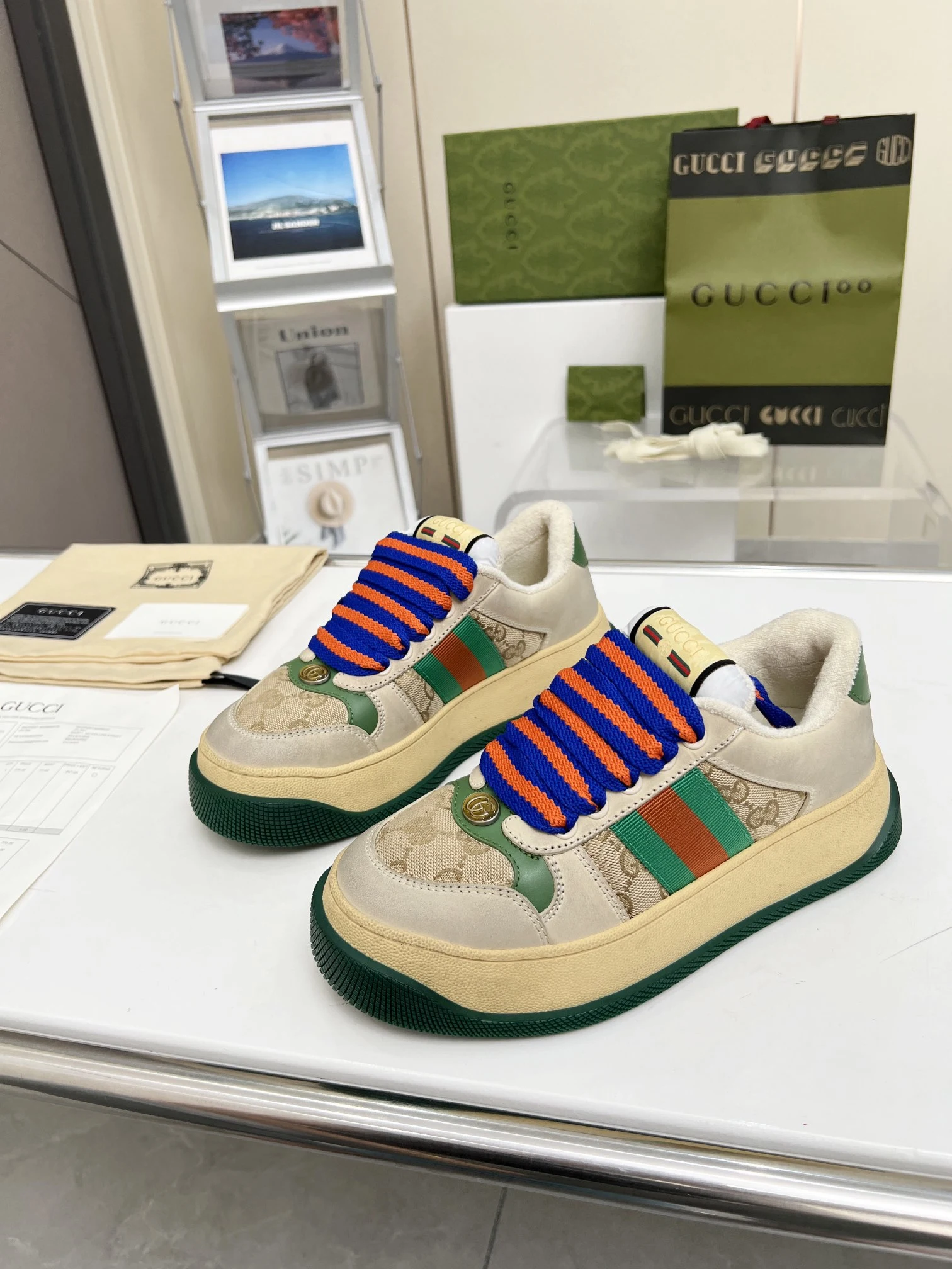 Gucci Shoes — 6c4161d5