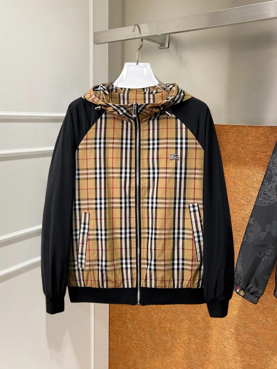 Burberry Jackets — fe181e30