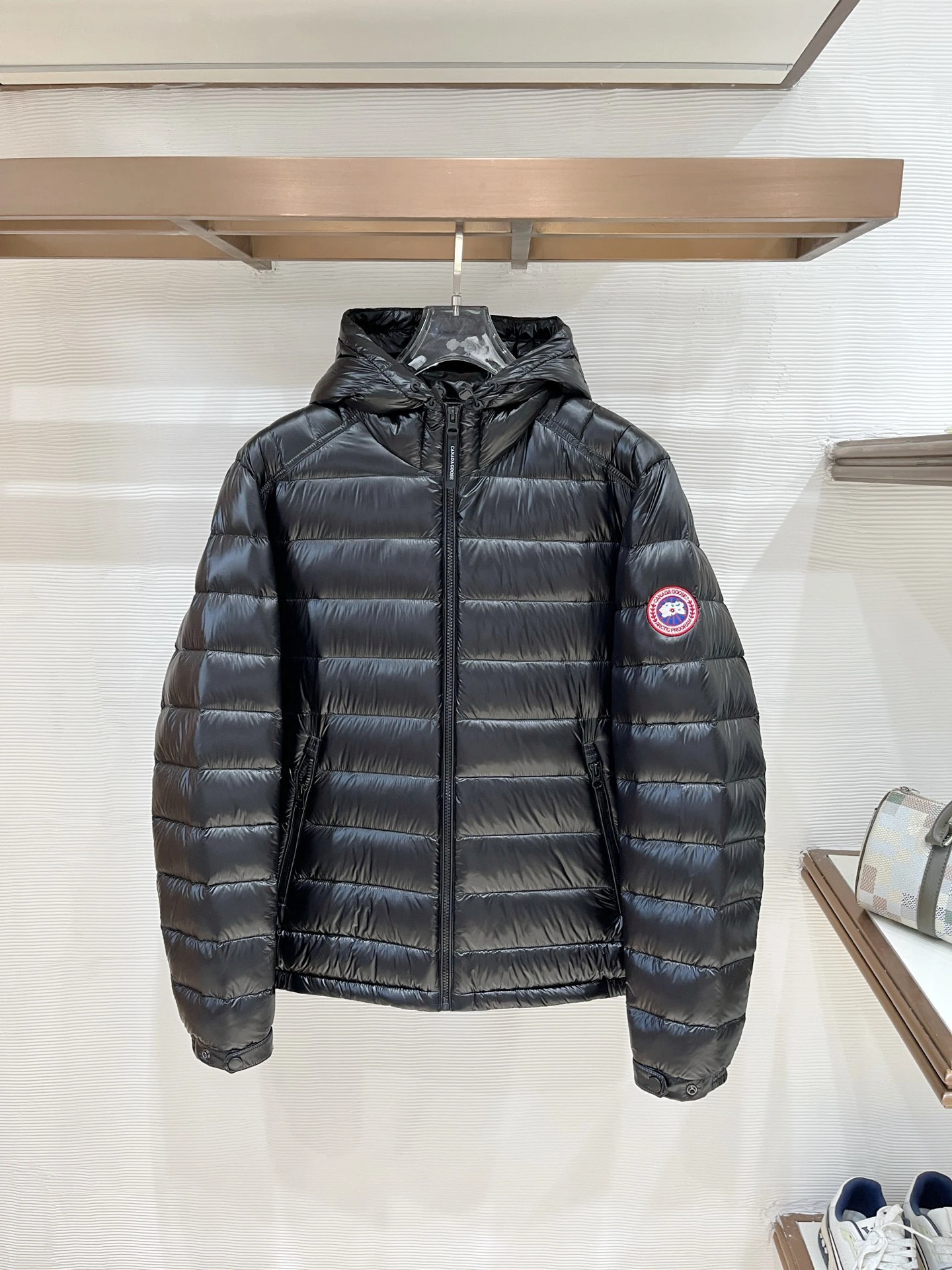 Canada Goose Down Jacket — 85909eb2