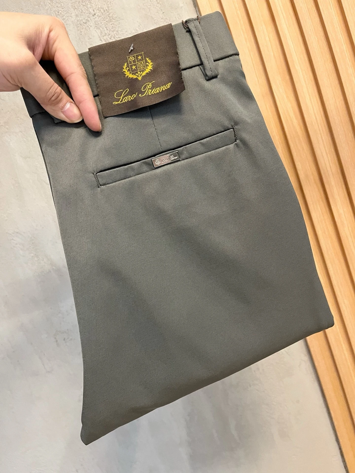 Loro Piana Trousers — 831cbdfc