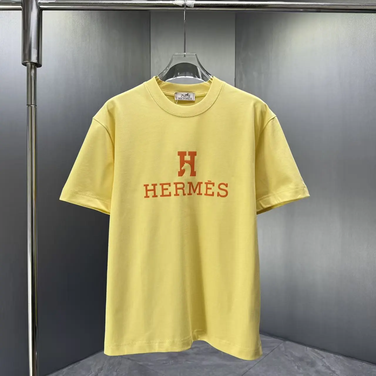 Hermès T-Shirt — a09f15e2