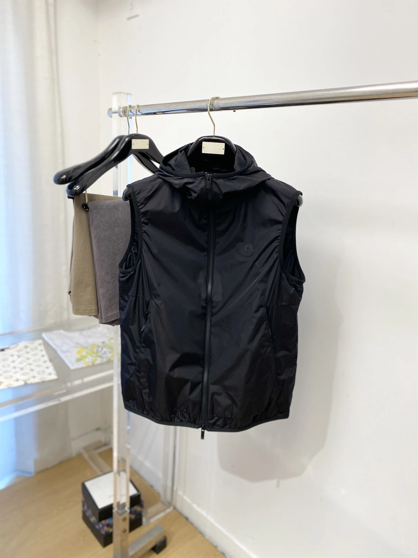 Moncler Jackets — d576892b