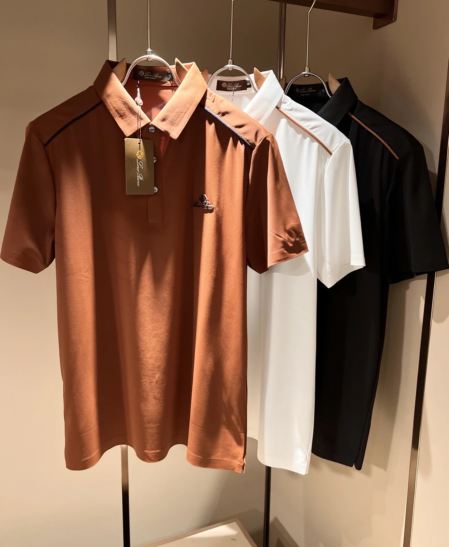 Loro Piana T-Shirt — 66e99e37