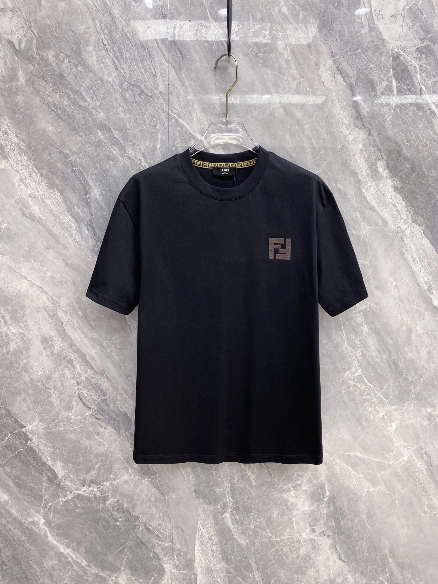 Fendi T-Shirt — 70928adf