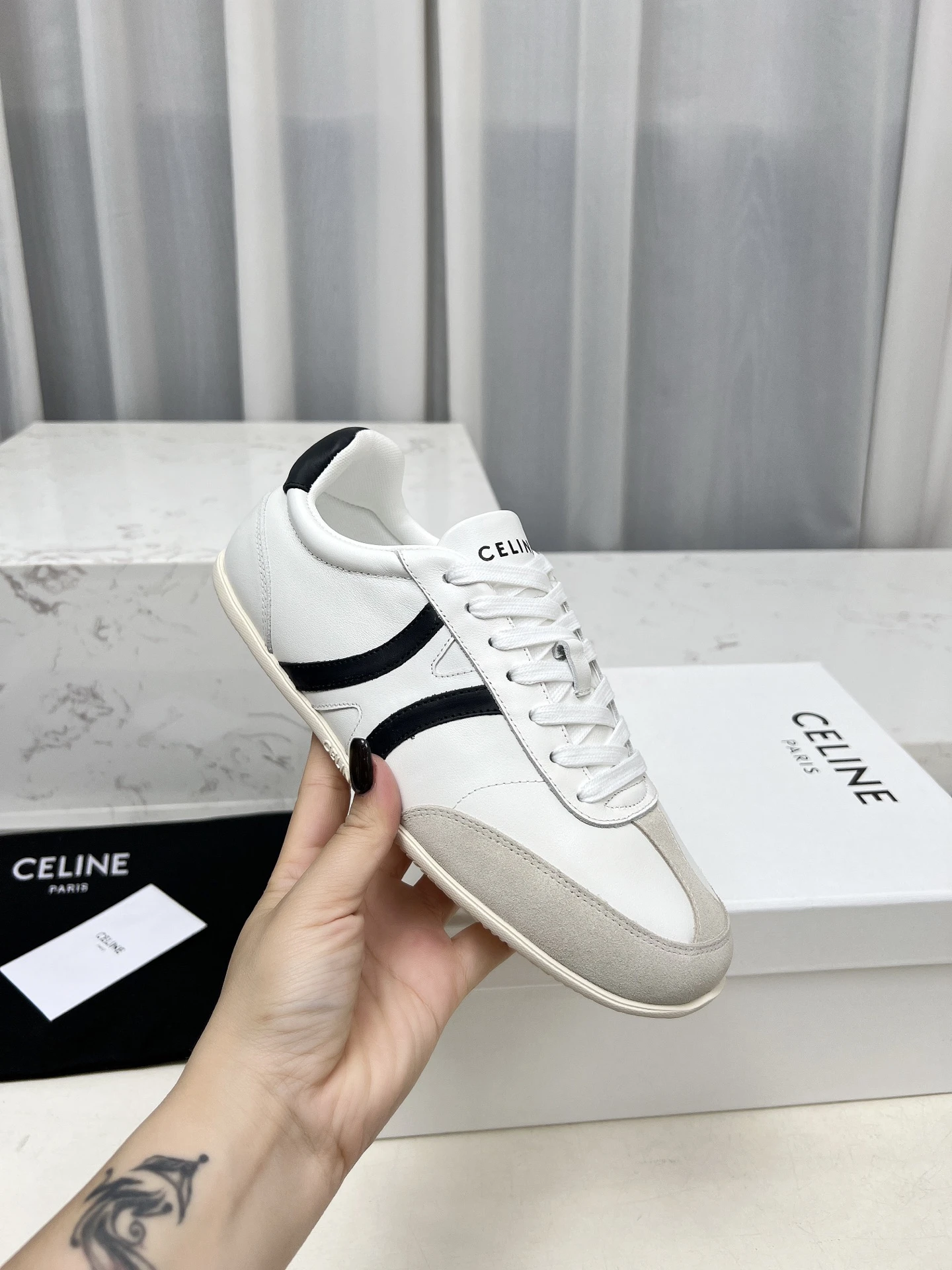 Celine Sneakers — ddd64f87