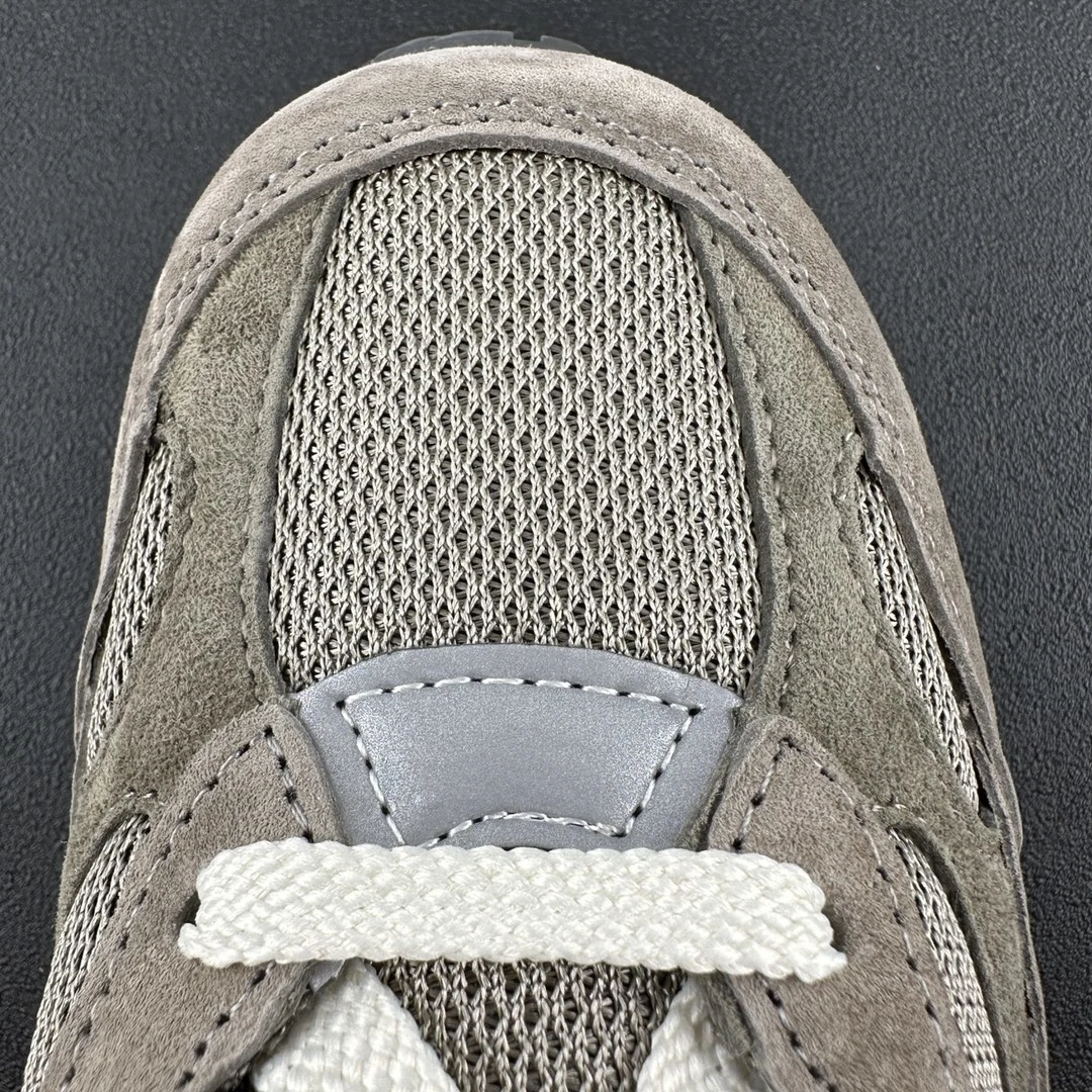 New Balance Shoes — 85297b9f