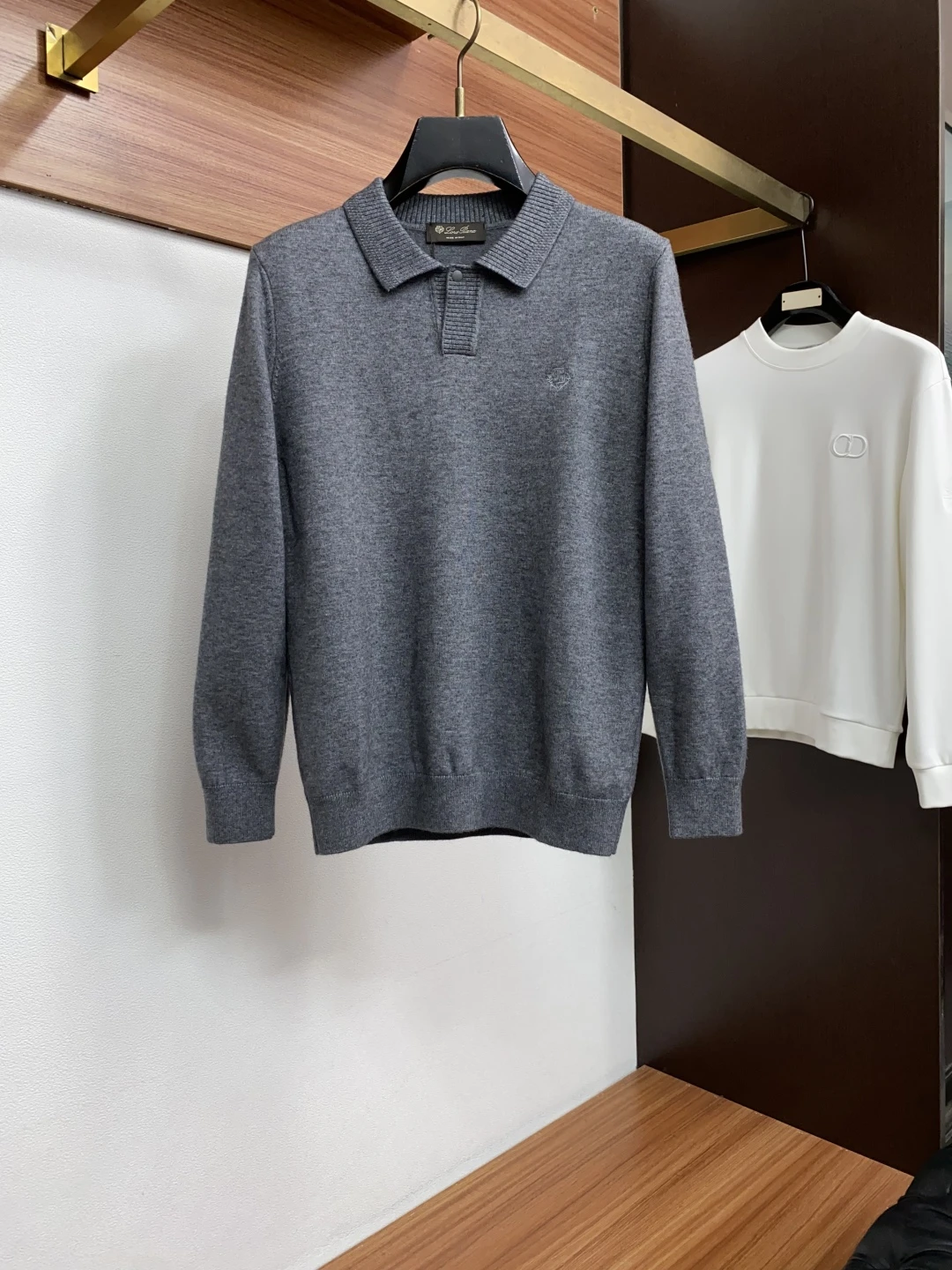 Loro Piana Sweater — ccd13996