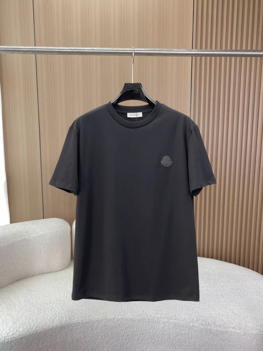 Moncler T-Shirt — db806be5