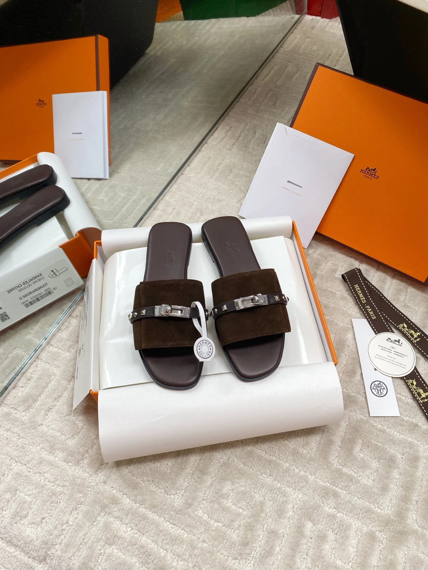 Hermès Slippers — 00f43cfa