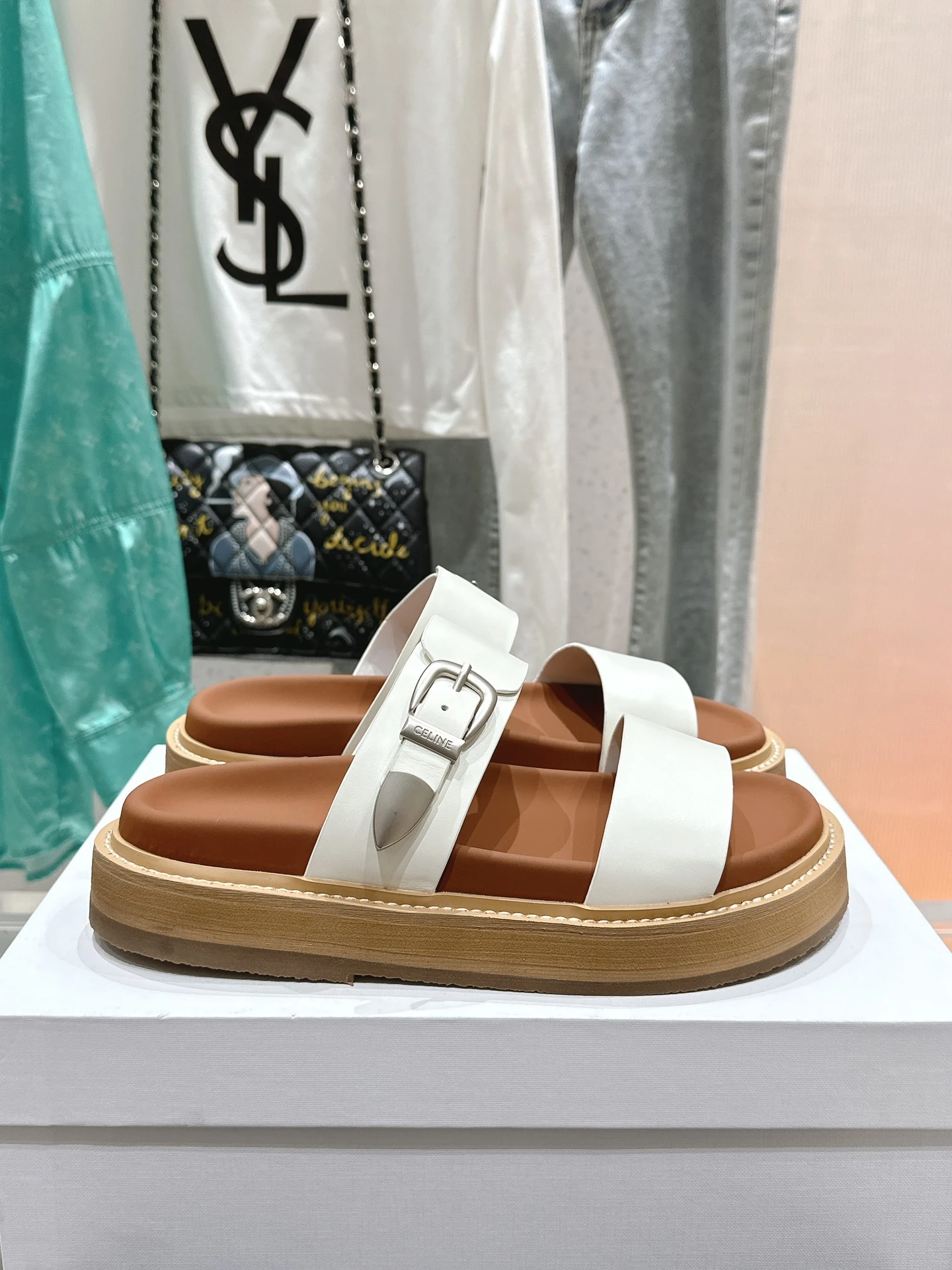 Celine Slippers — 929c1ac4