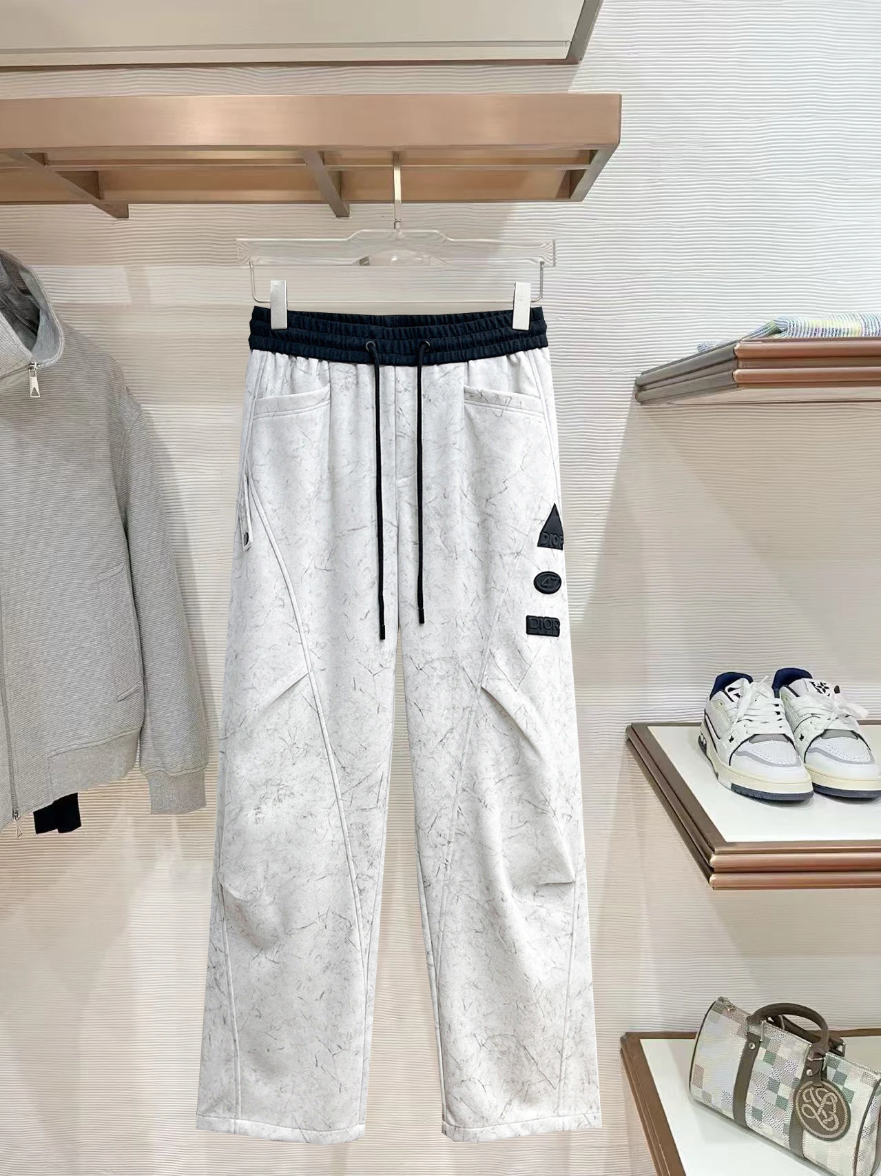 Dior Trousers — 20a1e07f