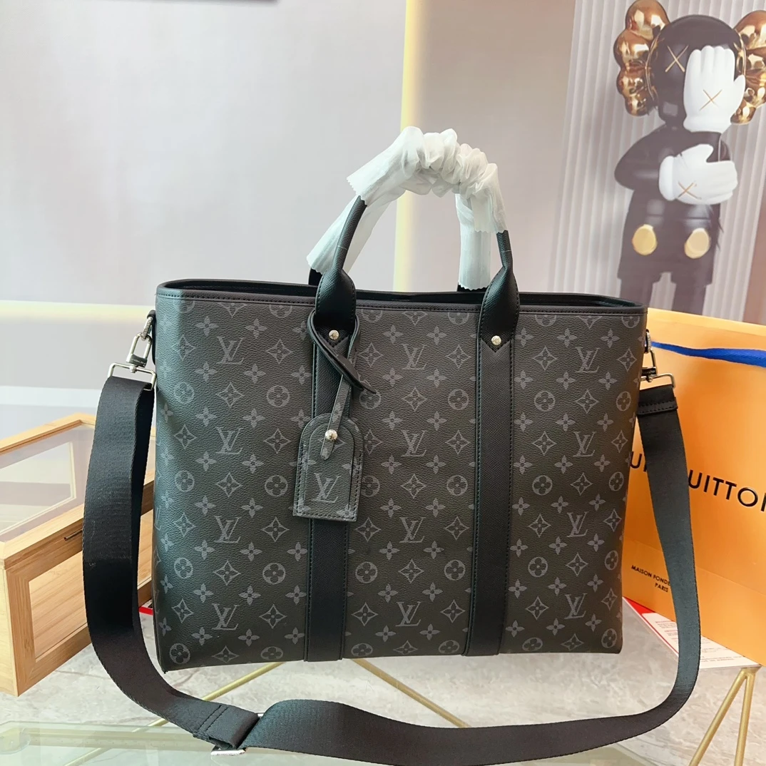 Louis Vuitton Bag — 8c0851d9