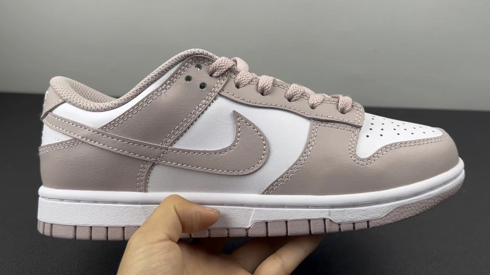 Nike Shoes — c8e0d6c5