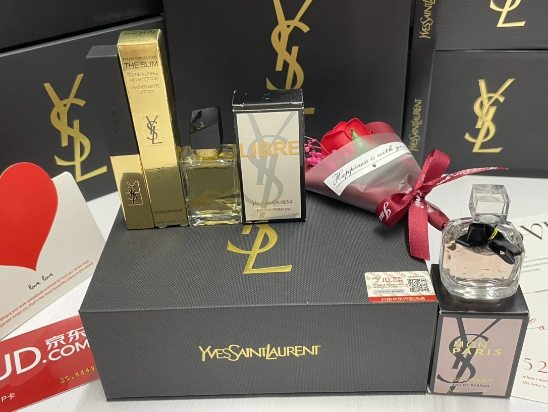 Saint Laurent Fragrance — 9b87de42