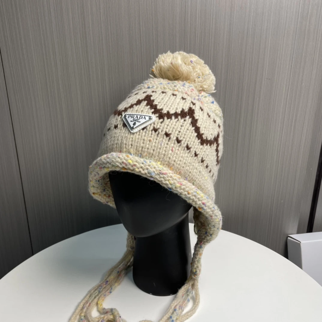 Prada Hat — 787b1058