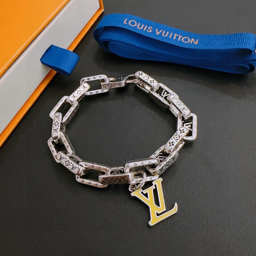 Louis Vuitton Bracelets — 20ce3820