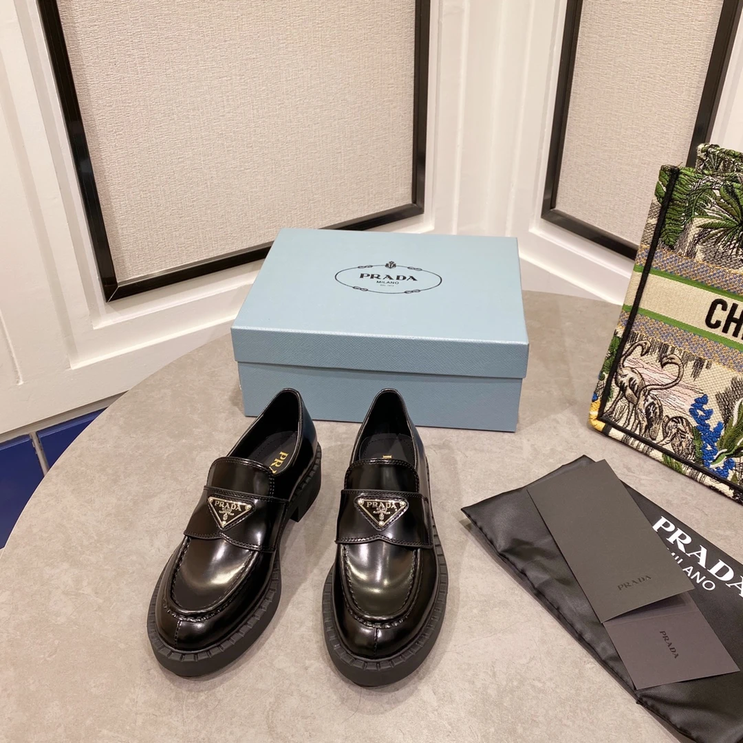 Prada Loafers — f2c850c0