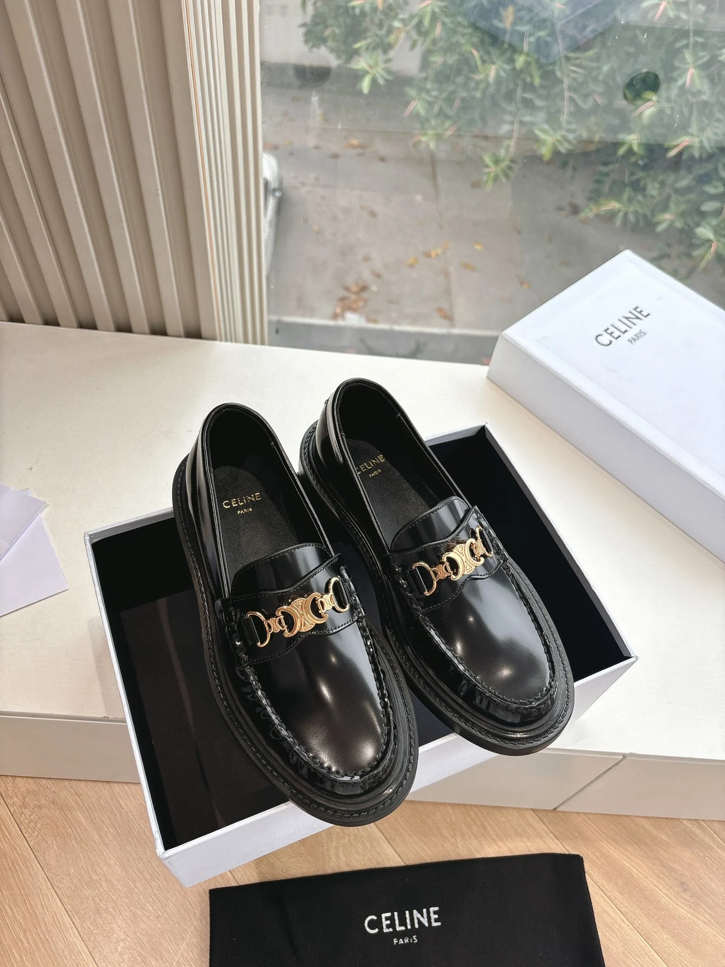 Celine Sneakers — 282fa3d8