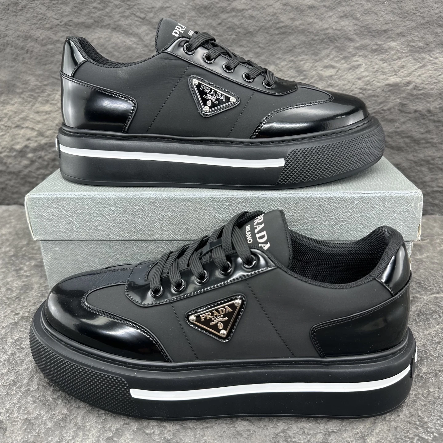 Prada Sneakers — bdb1a417