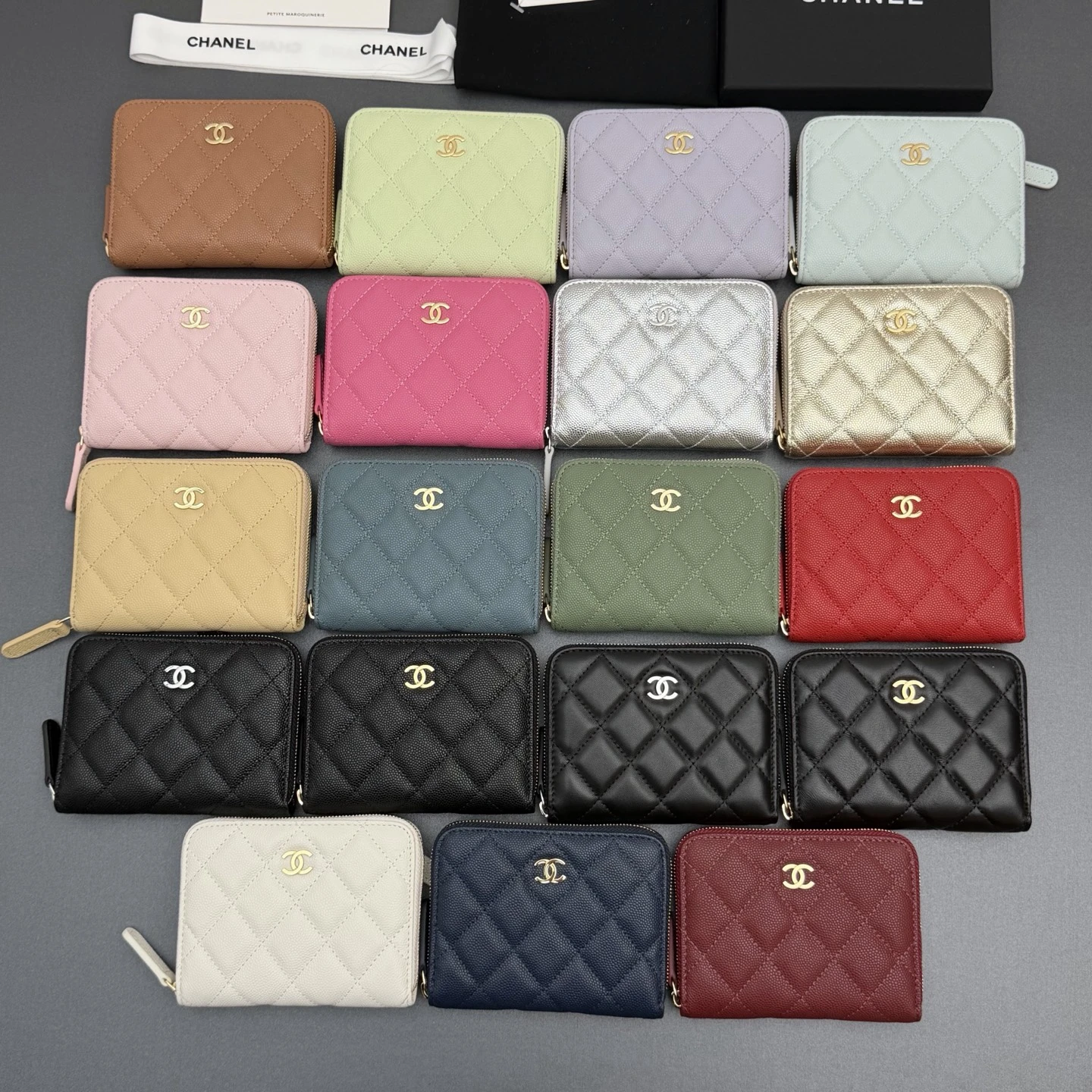 Wallets — f25345db