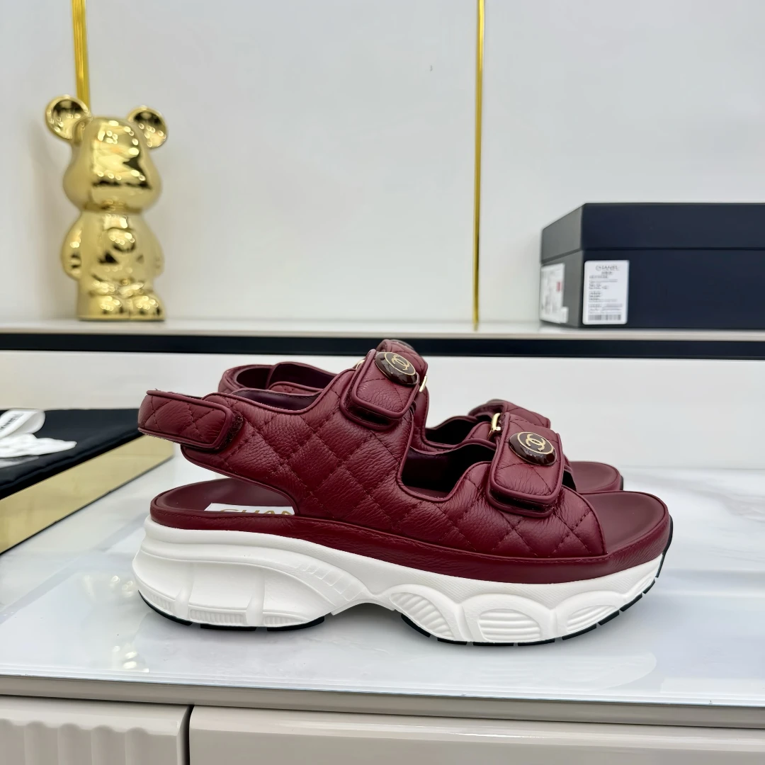 Chanel Slippers — fd5ad896
