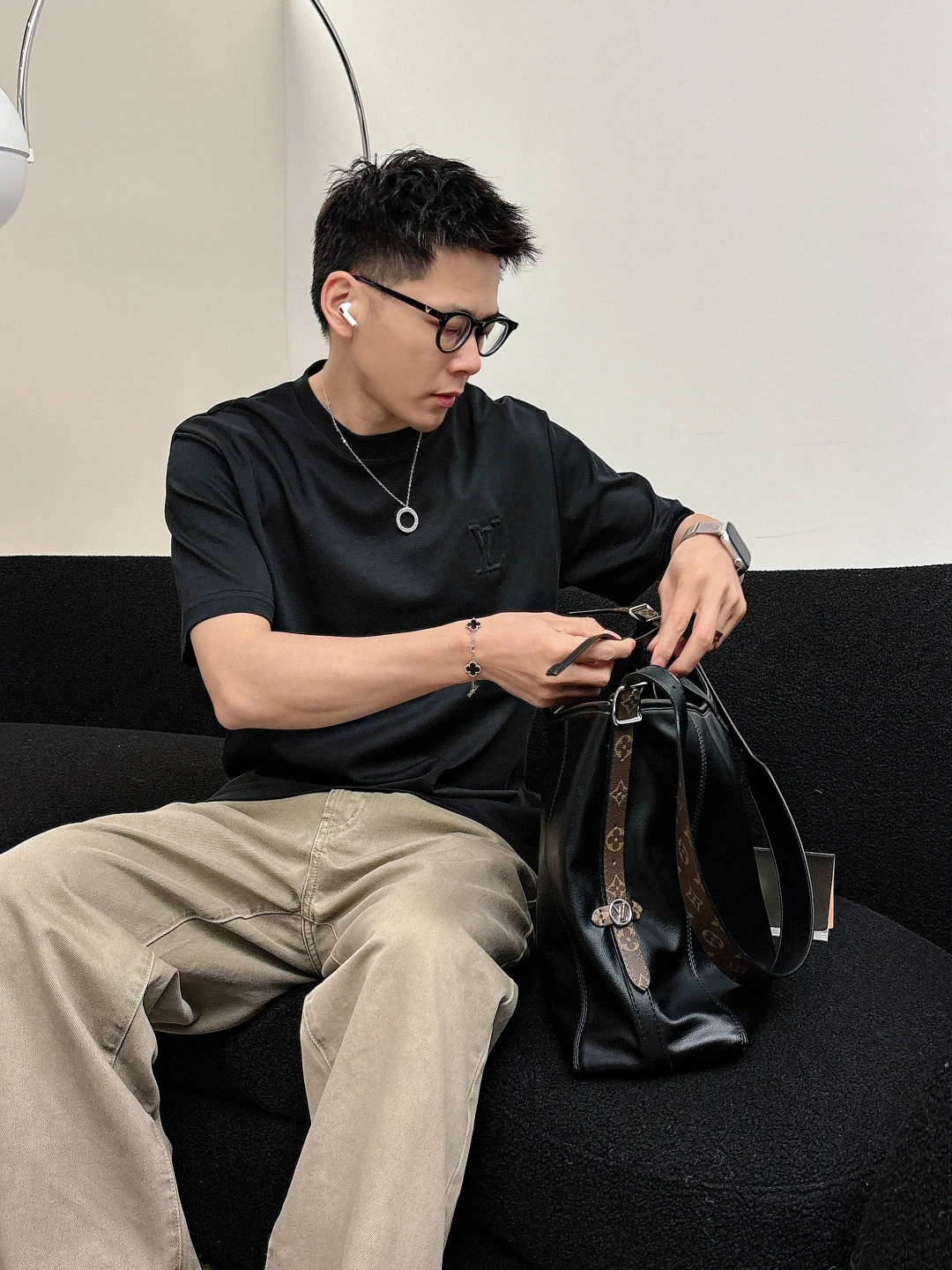 Louis Vuitton T-Shirt — 00a609da