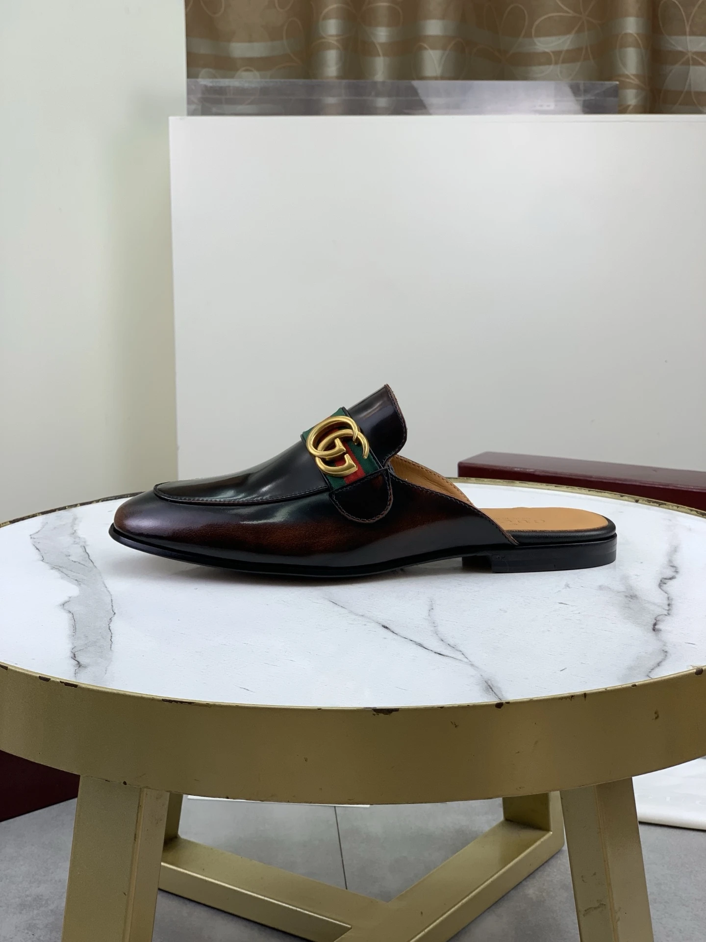 Gucci Mules — 8a4f484a