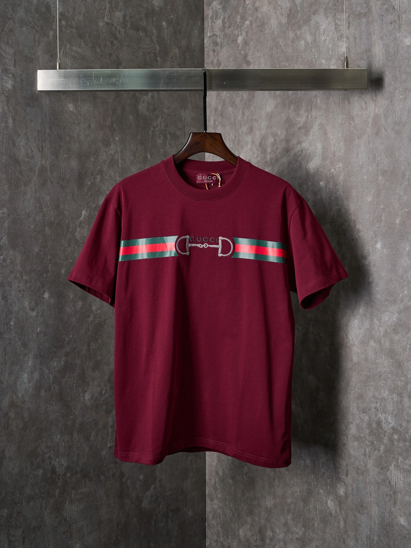 Gucci T-Shirt — 89632033