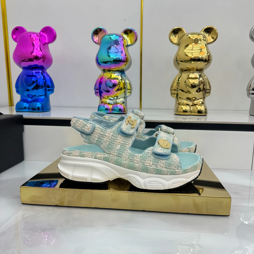 Chanel Slippers — 0723b2d8