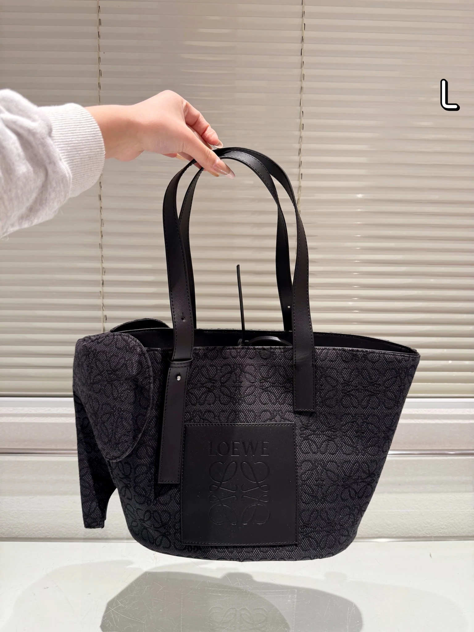 Loewe Bag — b06a1432