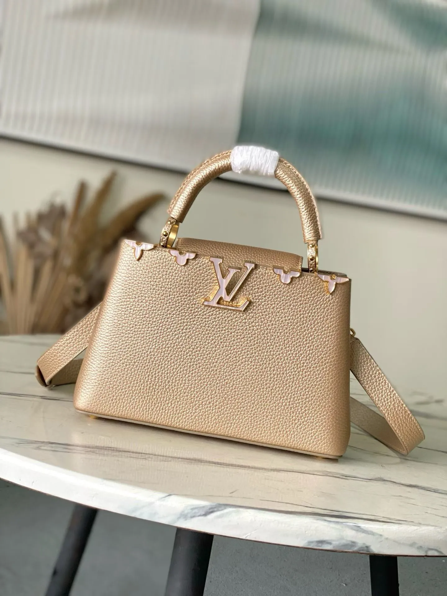 Louis Vuitton Bag — e8712e69